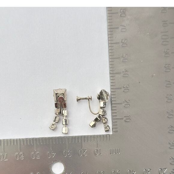 Vintage 30s Art Deco Rhinestone Earrings Silver Tone Screw Back Cascade - Picture 7 of 7